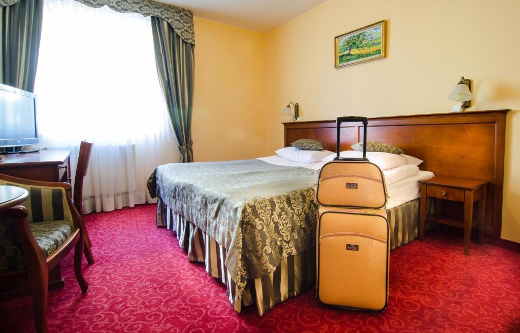Hotel Wellness & Spa Nowy Dwor Жешов Екстериор снимка